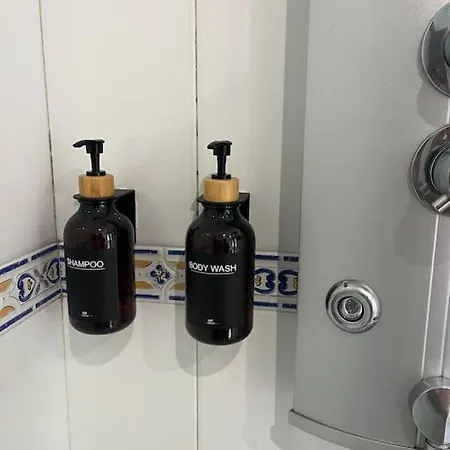 Casa En El Campo Con Piscina 빌라 Lousame