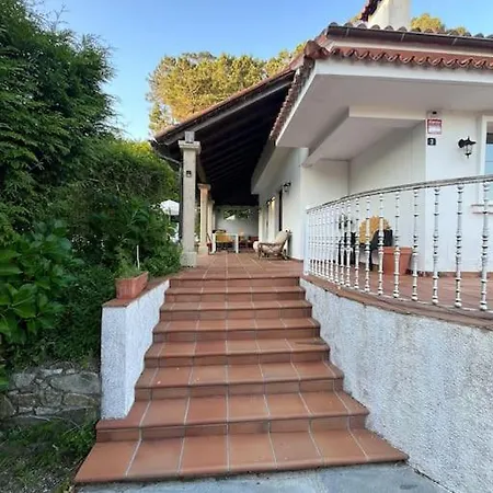 Casa En El Campo Con Piscina * Lousame