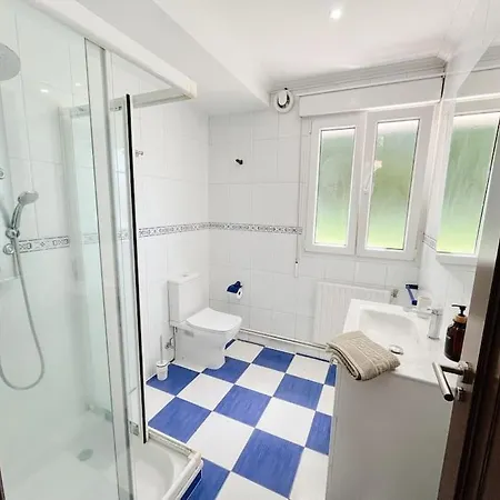 Casa En El Campo Con Piscina Lousame