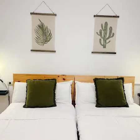 Casa En El Campo Con Piscina 빌라