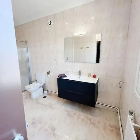Casa En El Campo Con Piscina *