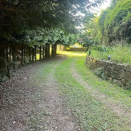 Casa En El Campo Con Piscina 빌라